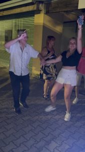 soiree-karoke-sur-aubagne-restaurant (24)