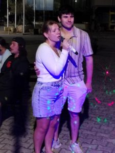 soiree-after-work-match-karaoke-stand-up-sur-aubagne-restaurant (60)